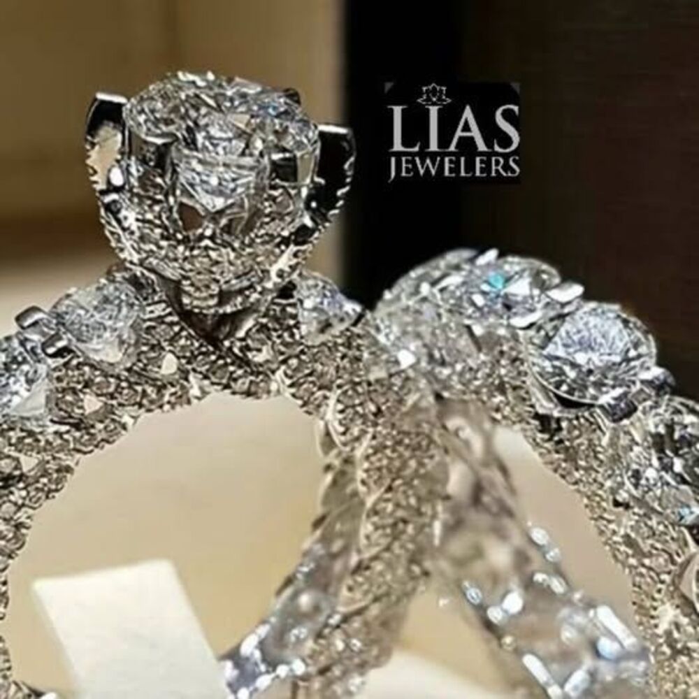 New 18k white gold wedding ring set